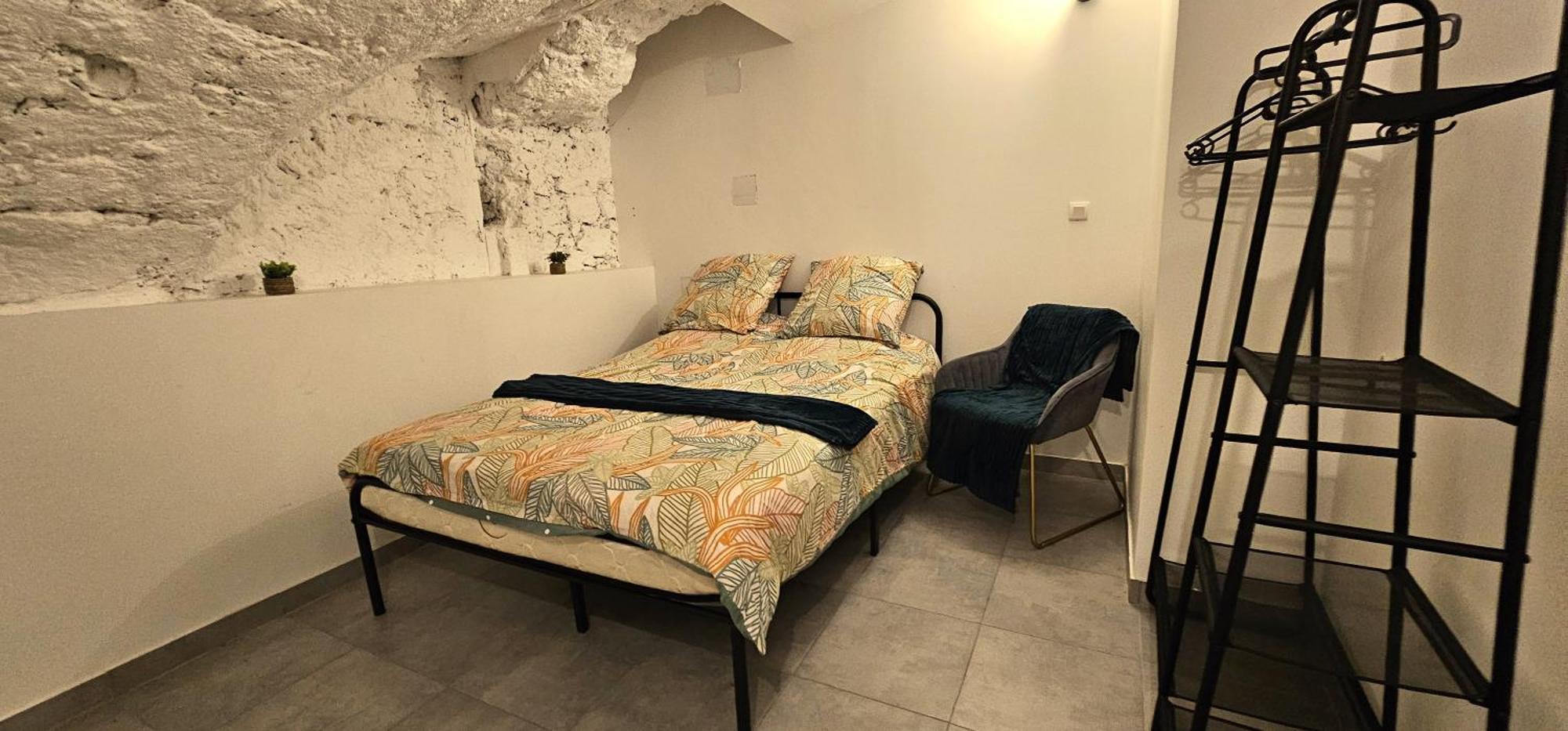 Mi-troglodyte 4 A 6 Personnes De 75 M Apartment